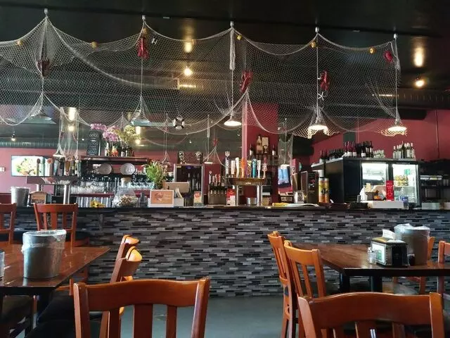 99 Degrees Seafood Kitchen