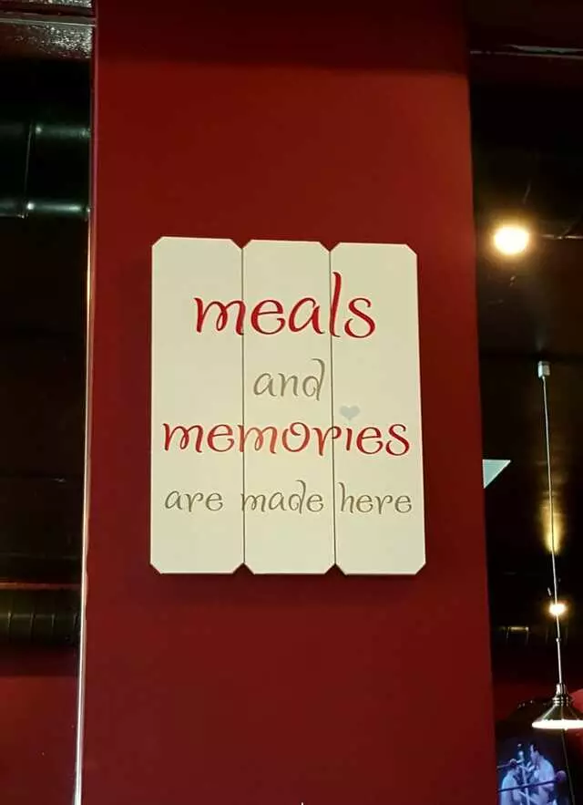 99 Degrees Seafood Kitchen