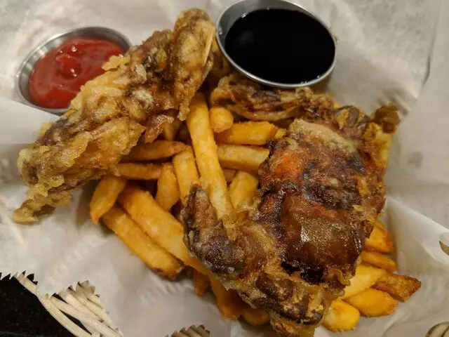 99 Degrees Seafood Kitchen