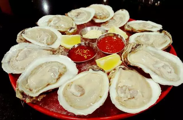 99 Degrees Seafood Kitchen