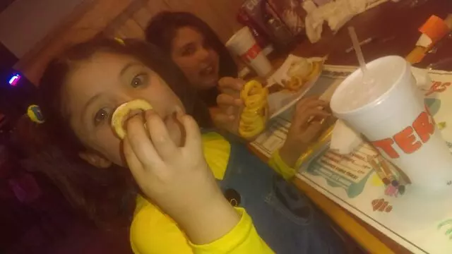 Hooters