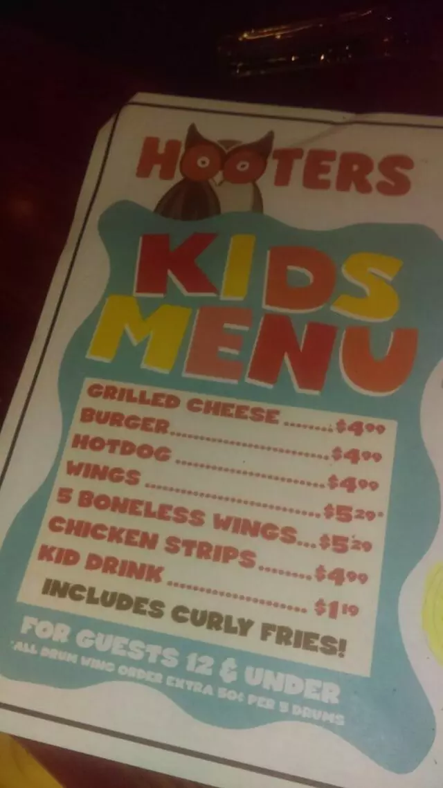 Hooters