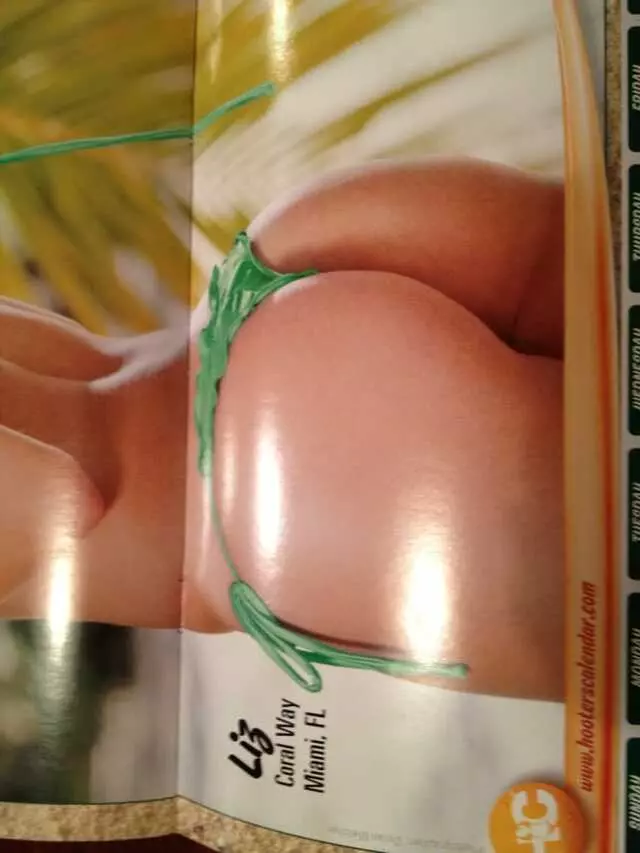 Hooters