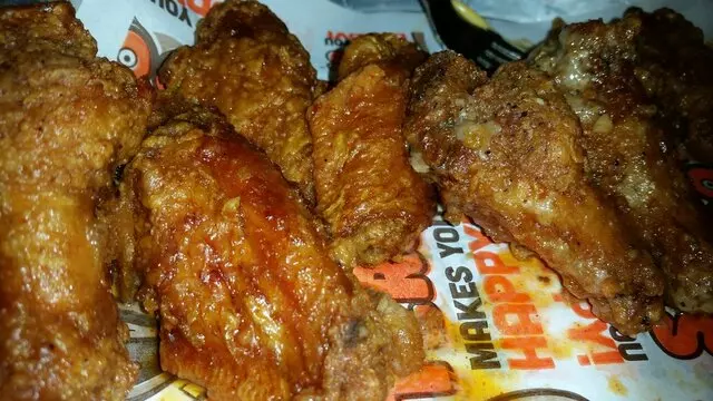 Hooters