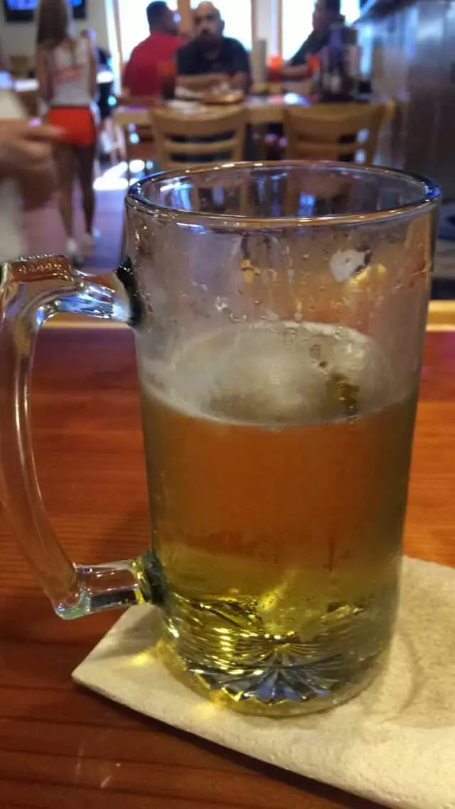 Hooters