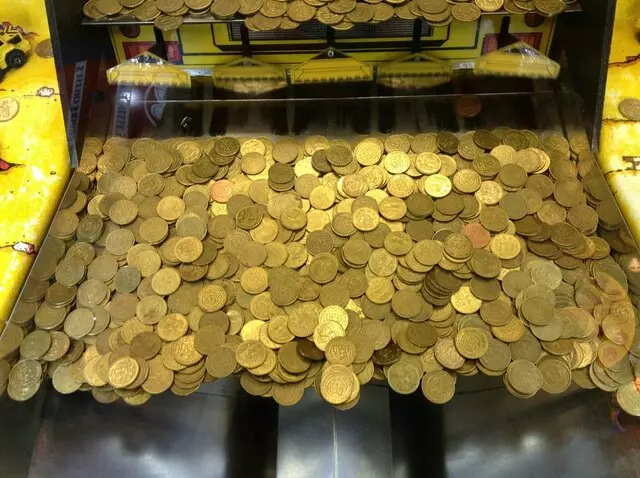 Chuck E Cheese’s