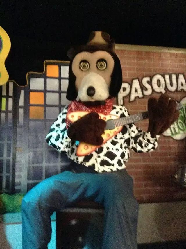 Chuck E Cheese’s