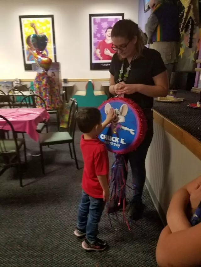 Chuck E Cheese’s