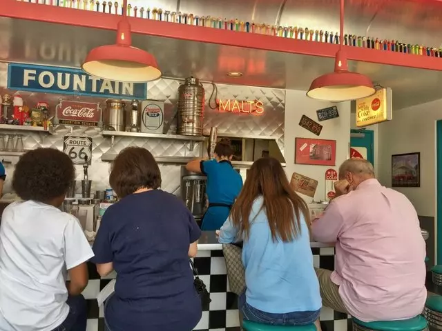 66 Diner