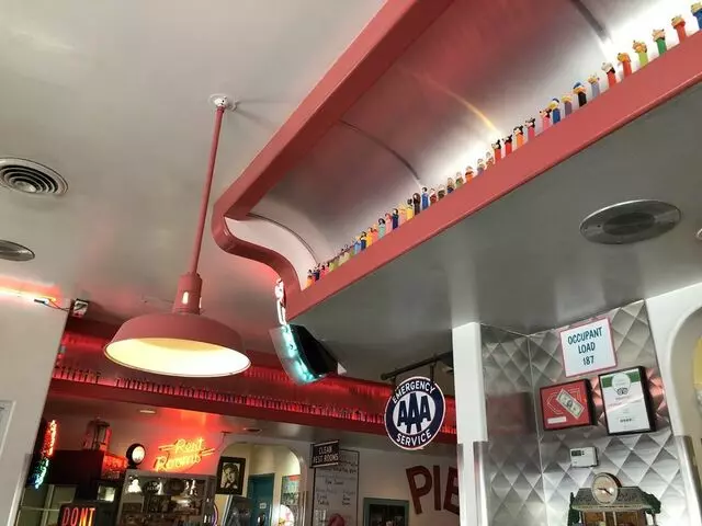 66 Diner