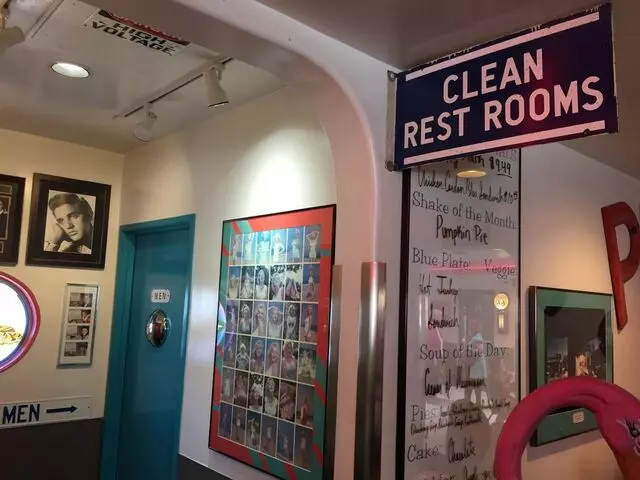 66 Diner