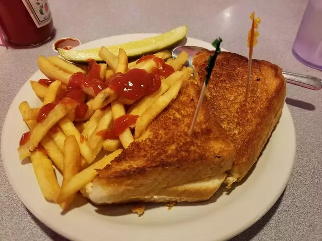 66 Diner