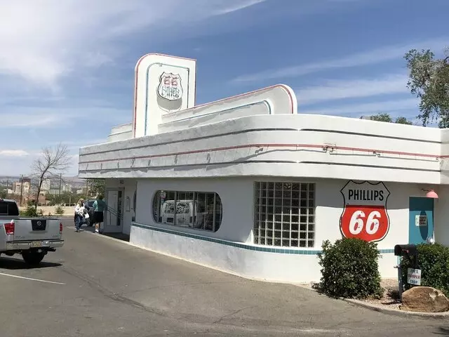 66 Diner