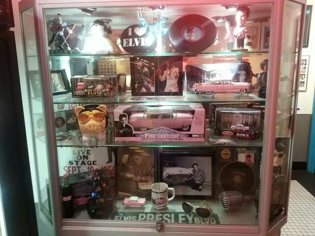 66 Diner