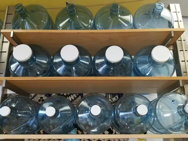Dakine Hawaiian Ice & Purified Water