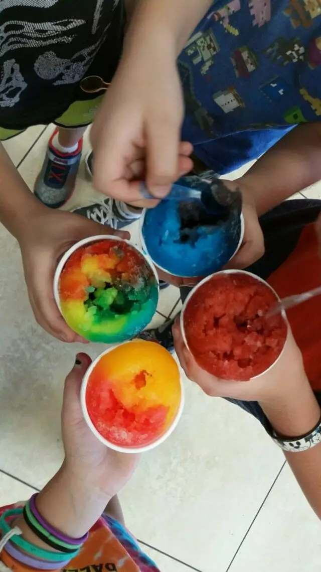 Dakine Hawaiian Ice & Purified Water