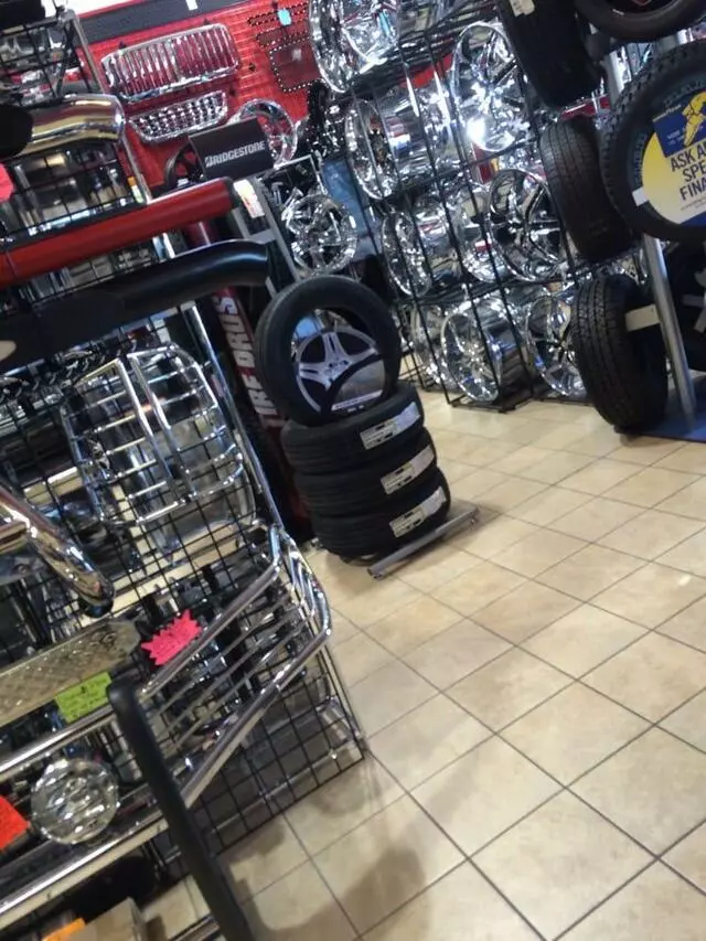 Alberto’s Tire Pros