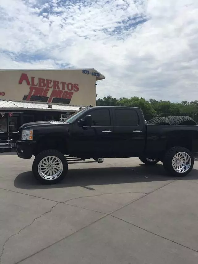 Alberto’s Tire Pros
