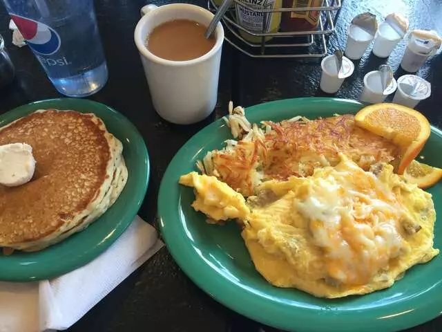 Hello Deli