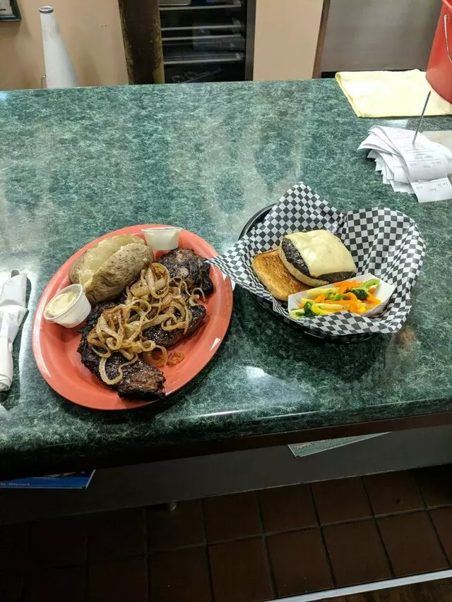 The Grill on San Mateo