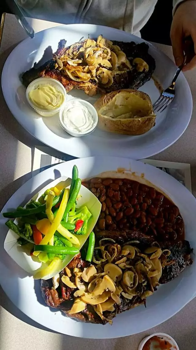 The Grill on San Mateo