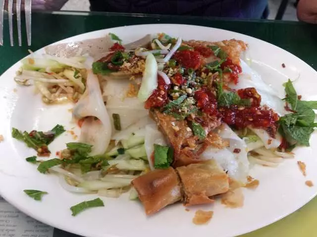 2000 Vietnam Restaurant