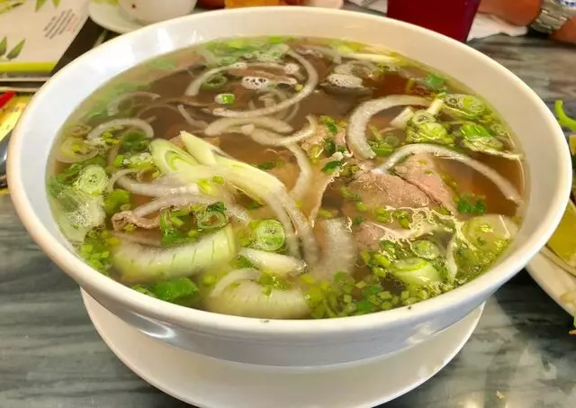 2000 Vietnam Restaurant