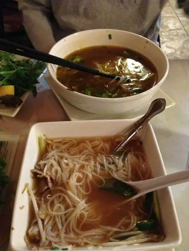 2000 Vietnam Restaurant