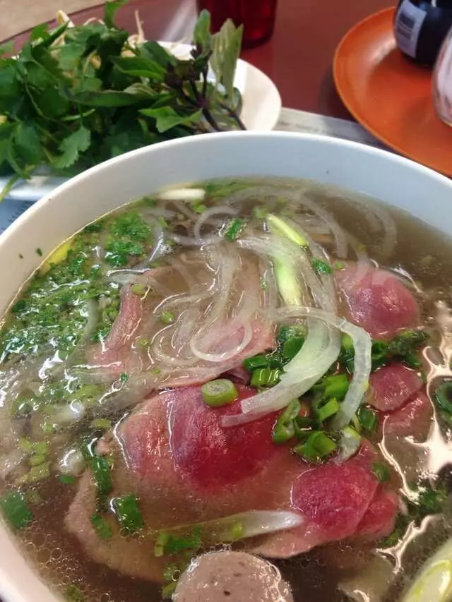 2000 Vietnam Restaurant