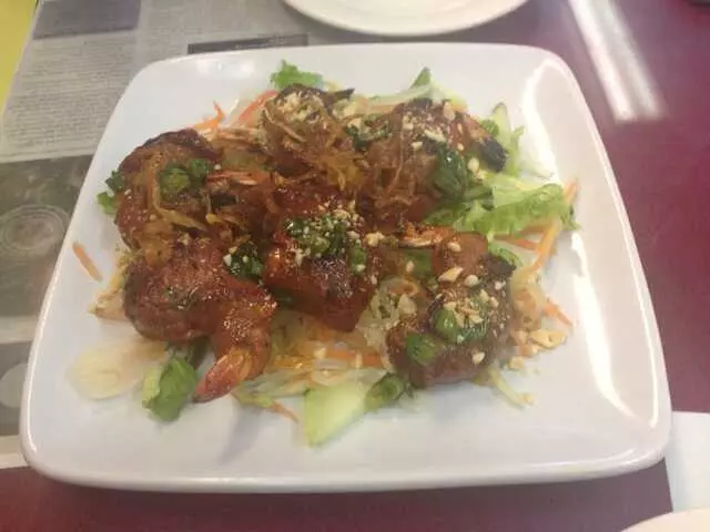 2000 Vietnam Restaurant