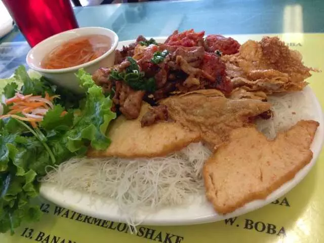 2000 Vietnam Restaurant