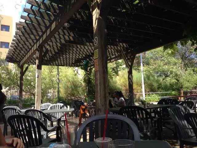 Flying Star Café