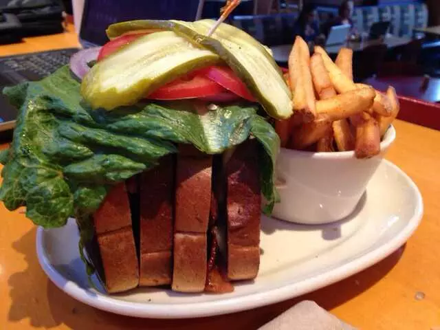 Flying Star Café