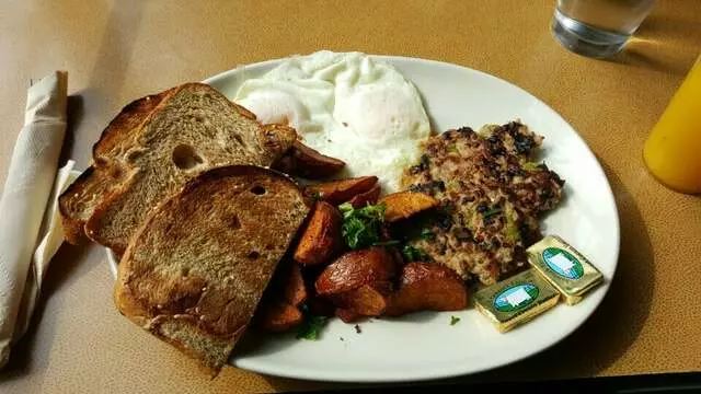 Flying Star Café