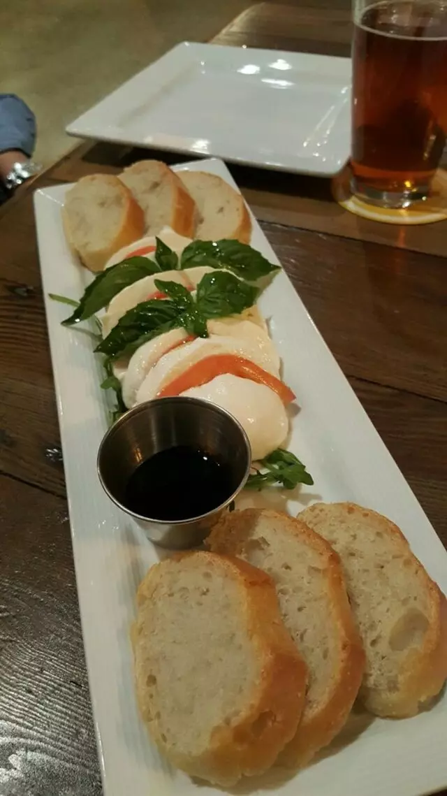 Amore Neapolitan Pizzeria