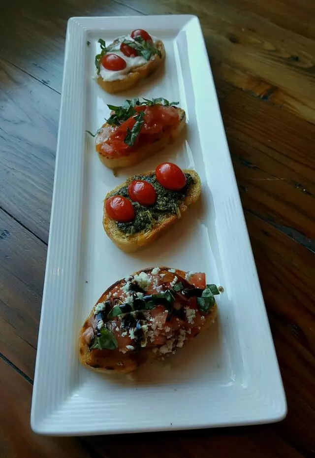 Amore Neapolitan Pizzeria