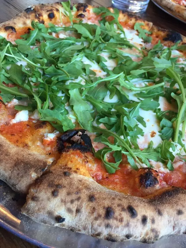 Amore Neapolitan Pizzeria