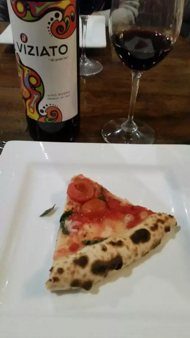 Amore Neapolitan Pizzeria