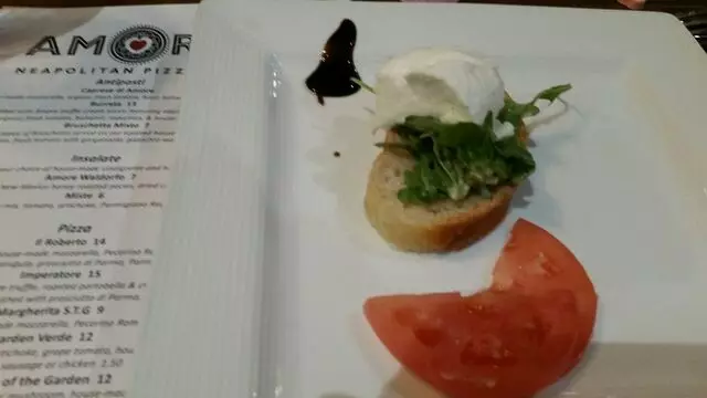 Amore Neapolitan Pizzeria