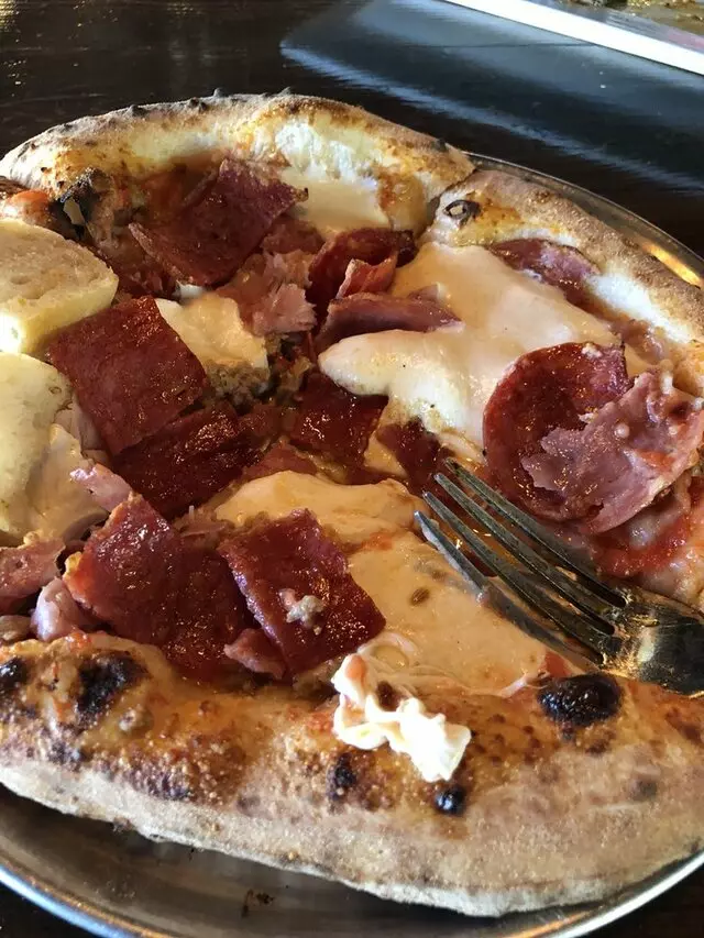 Amore Neapolitan Pizzeria