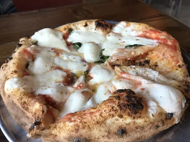 Amore Neapolitan Pizzeria