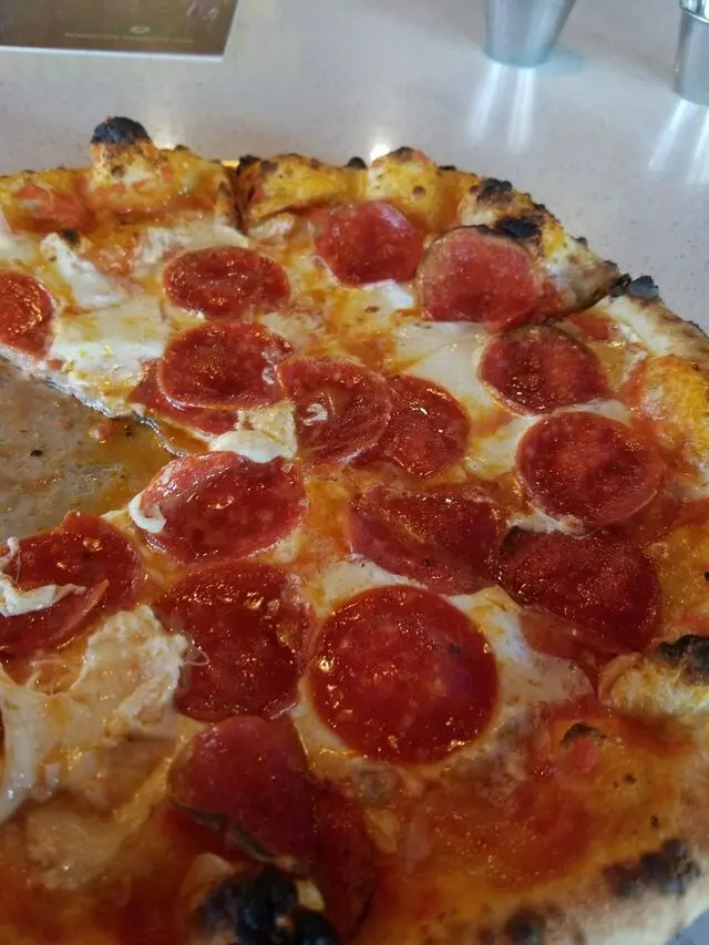 Amore Neapolitan Pizzeria