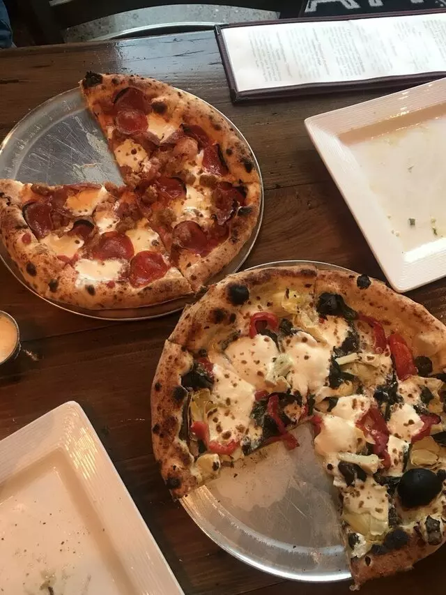 Amore Neapolitan Pizzeria