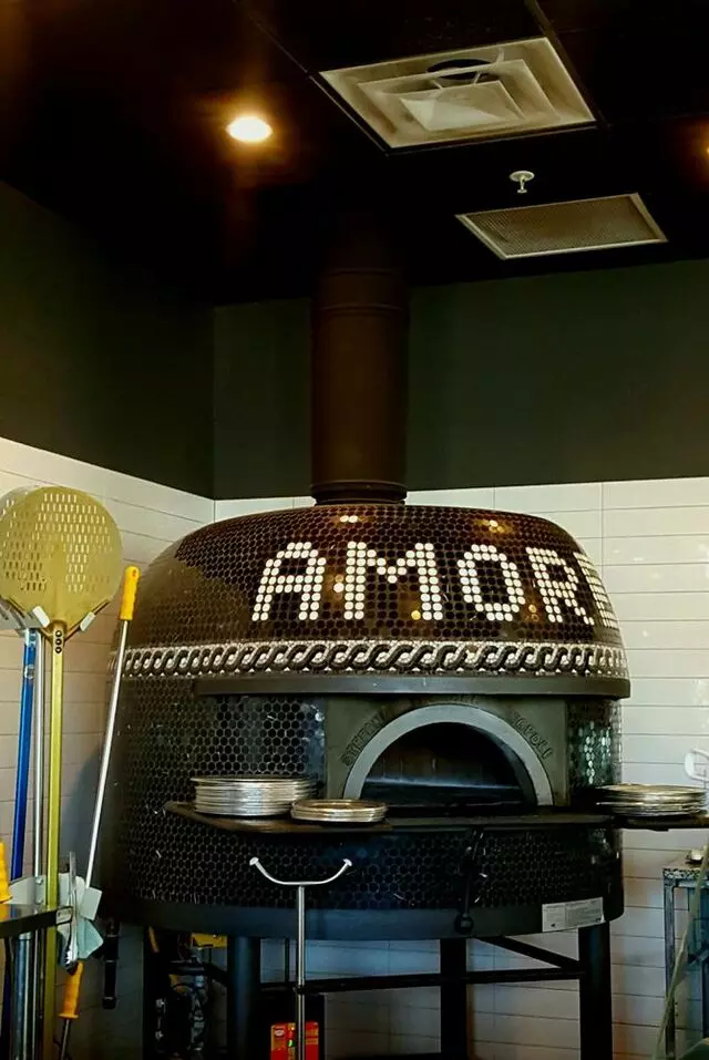 Amore Neapolitan Pizzeria