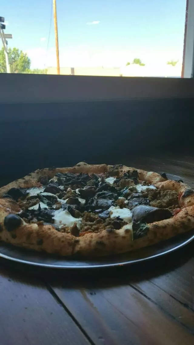 Amore Neapolitan Pizzeria