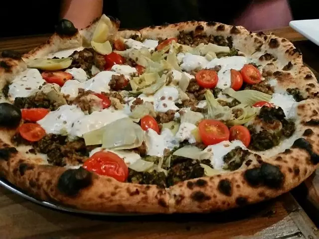 Amore Neapolitan Pizzeria