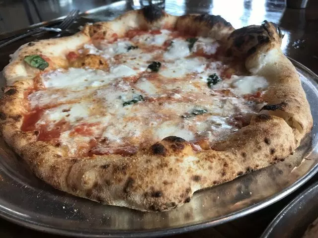 Amore Neapolitan Pizzeria