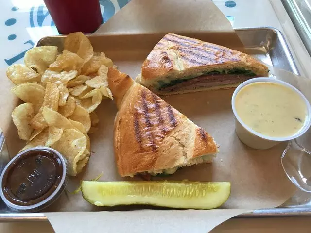 Swiss Alps Bakery