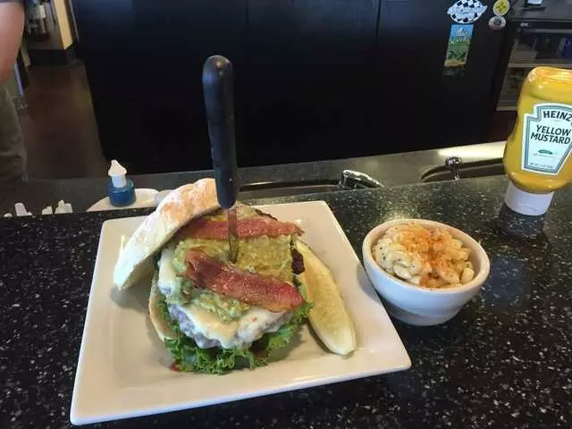 Oak Tree Cafe