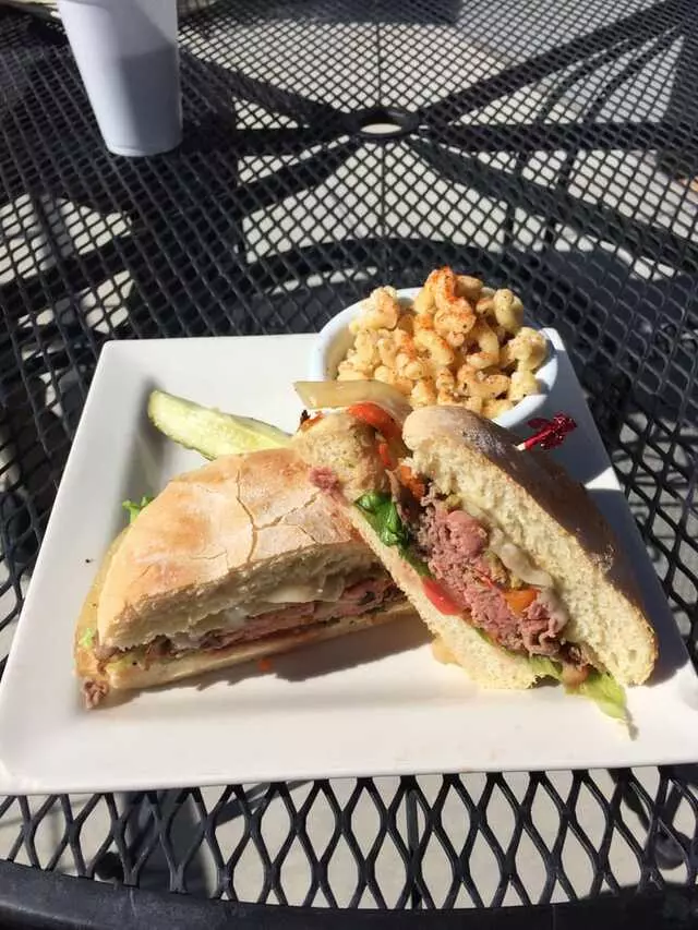 Oak Tree Cafe
